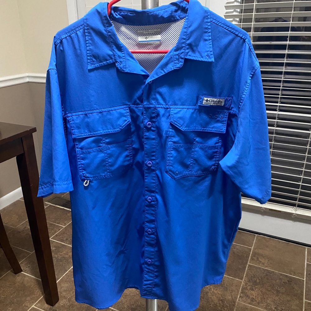 Columbia PFG fishing shirt